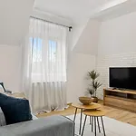 Herman Park View Cozy 2 *