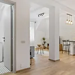 Апартаменти Herman Park View Cozy 2